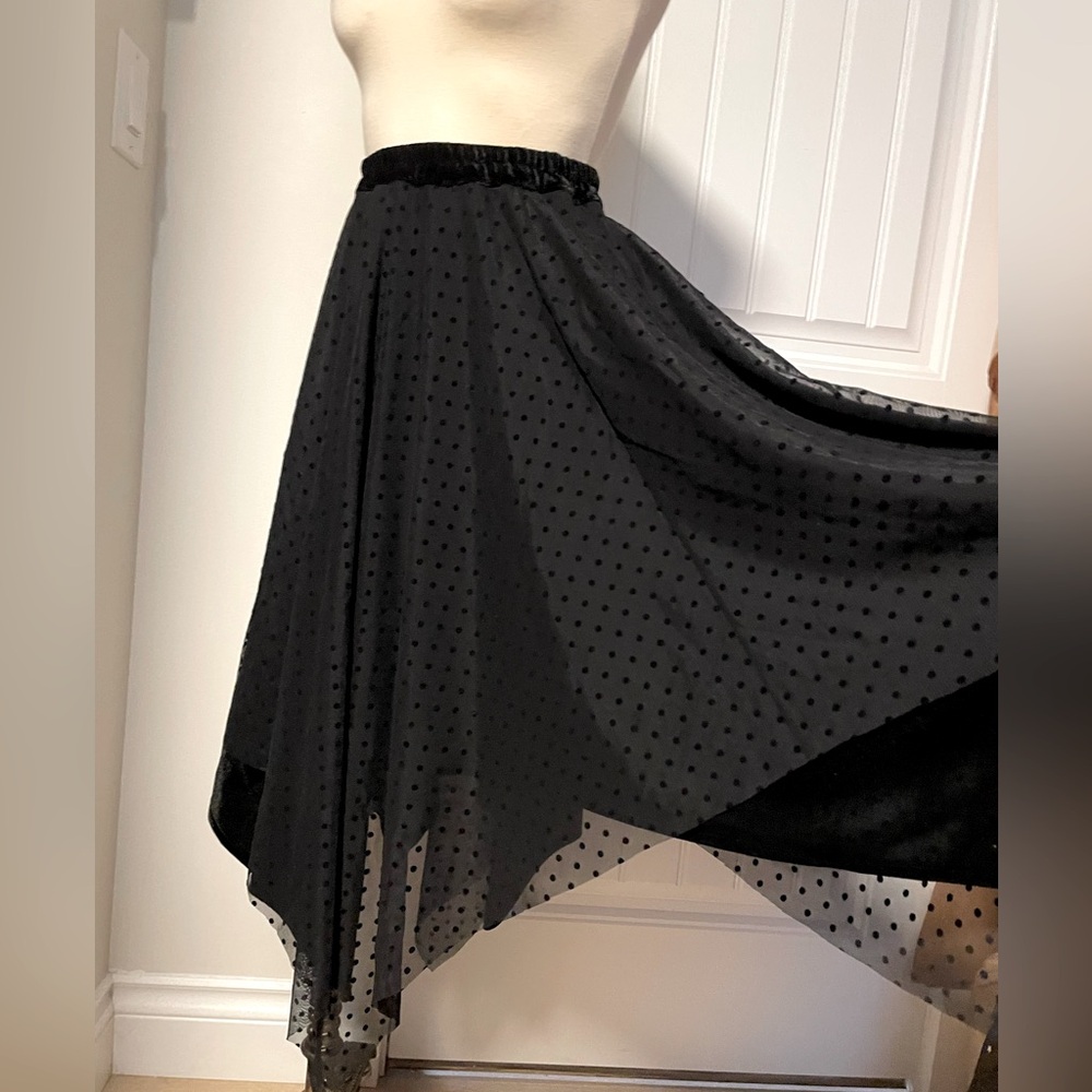 Handmade handkerchief hem velvet skirt, small